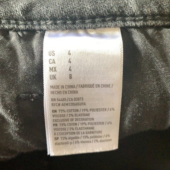 American Eagle Denim Cutoff Lace Hi-Rise Shortie Jean Shorts Black Size 4 - Picture 8 of 8